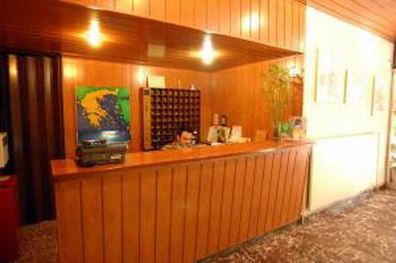 Vienna Hotel Athens Exterior photo