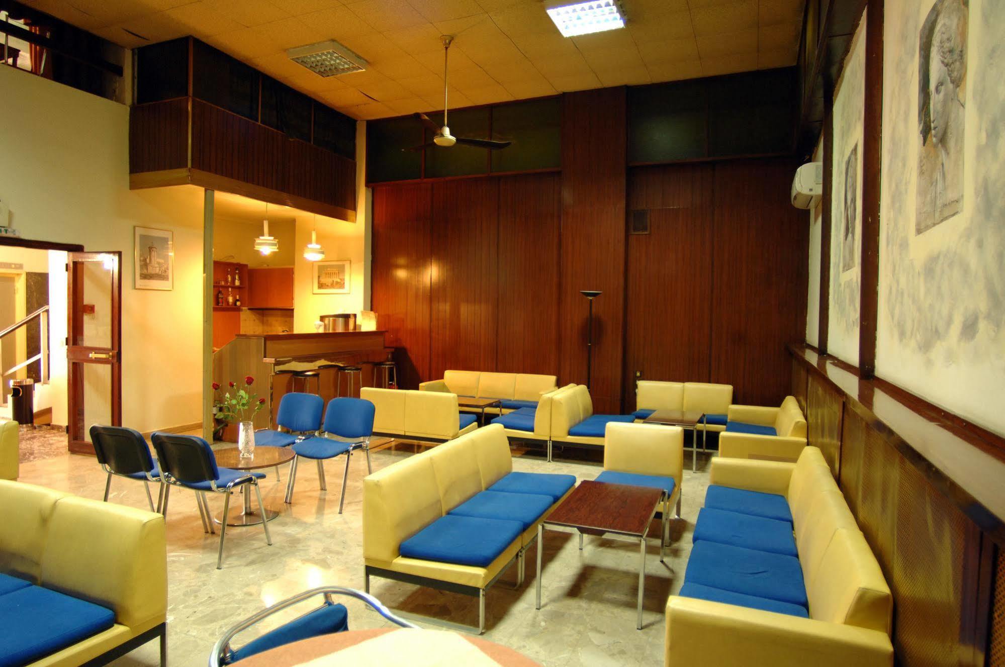 Vienna Hotel Athens Exterior photo